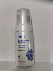 Plum Salicylic Acid Face Wash