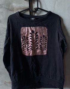 Stylish Black Long Sleeve Top