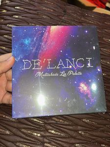 DE'LANCI Multishade Lip Palette