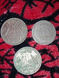 Vintage Indian 1 Rupee Coins