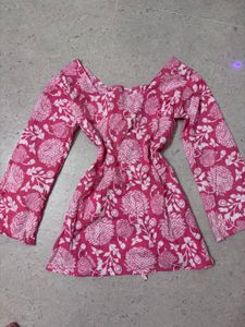 y2kPink Floral Print short kurti