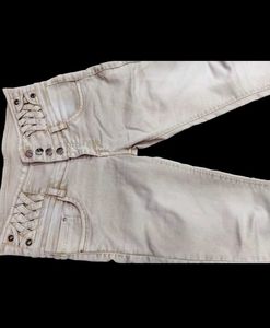 Stylish Latest Jeans For Girls