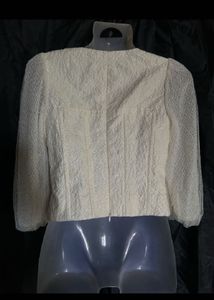 Elegant White Textured Blouse
