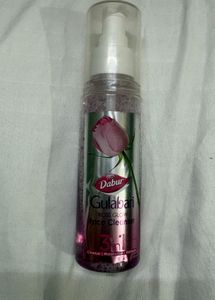 Dabur Gulabari Rose Glow Face Cleanser