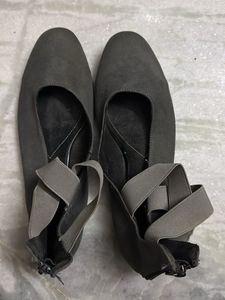 Grey bellies from catwalk