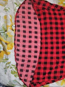 Red &amp; Black high low Top