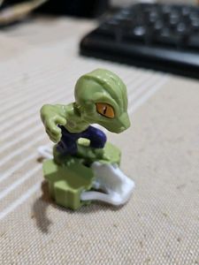 Kinderjoy Lizard from Spiderman Action Figure Toy