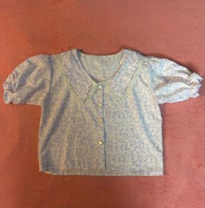 Floral Lace Collar Blouse