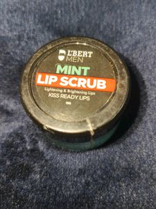 L'BERT Mint Lip Scrub