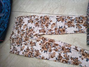 Floral Print capri heavy material