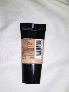 Maybelline Fit Me Foundation