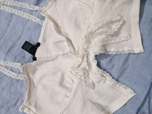 Chic White Lace Tie Front Cami Top