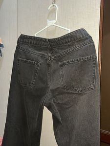 SALE H&amp;M Classic Black Denim Jeans