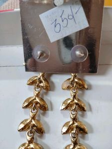 Elegant Crystal Drop Earrings