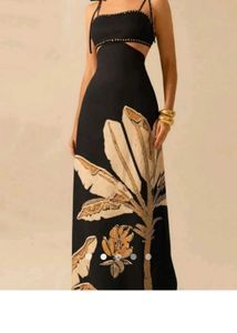 Elegant Tropical Print Maxi Dress