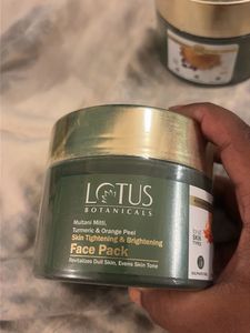 Lotus Botanicals Detan  + Sleeping  + Face packs