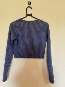 Ribbed Long Sleeve Crop Top