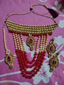 Red Stone & Pearl Jewellery Set