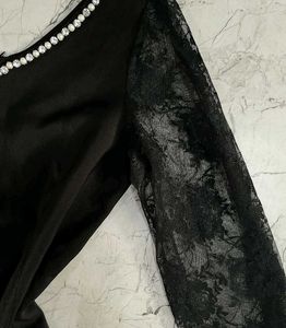 Elegant Black Lace Sleeve Dress