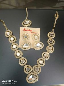 Elegant Fashion Jewellery Set