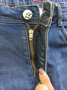 Men's Ripped Blue Jeans