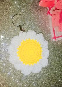 Crocheted Daisy Keychain