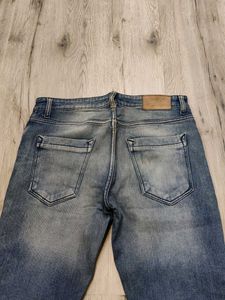 Ma5404 Ecko unltd jeans waist 34 inches