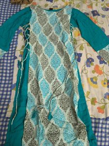 Stylish Teal & Blue Print Kurta