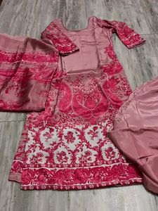 Pakistani Suit