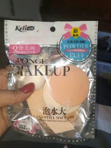 Combo Of BLUE EYE LINER AND MAKEUP SPONGE