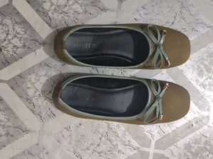 Comfort Olive Ballet Flats with Bow Detail