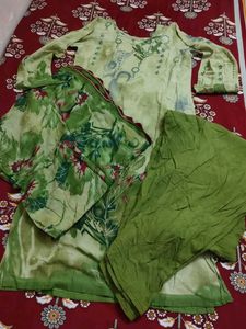 Pakistani lawn suit