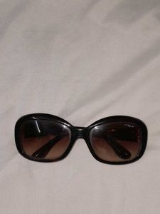 Vogue Sunglasses Grab Fast Limited Offer🌟✨