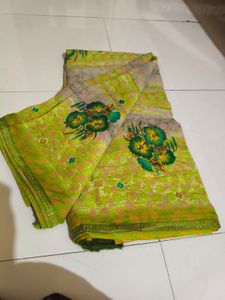 Beautiful Floral Print Saree