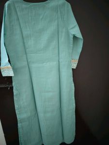 Elegant premium Teal Kurta set with Embellished Ne