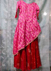 Beautiful Wedding Dress With Cups