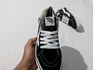 Vans Sk8-Hi Black White Sneakers