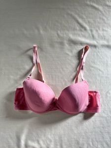 Pink Guess Bra