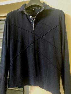 Body top with unique patch design