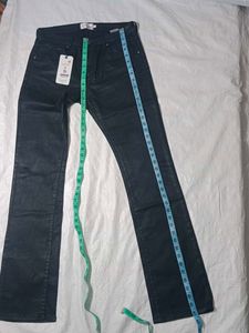 Stylish Black Jeans