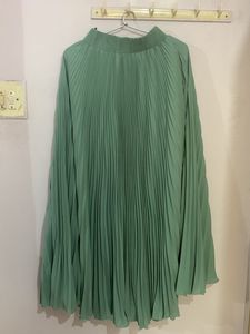 Pleated Midi Skirt