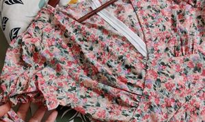 Floral Print V-Neck Mini Dress