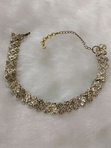 Western Choker