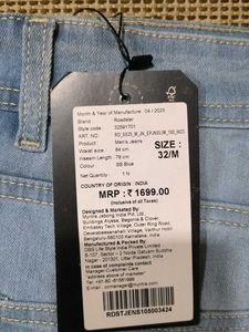 Light Wash Denim Jeans 32 size