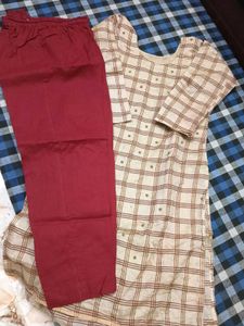 Maroon Checked Kurta with pant 🎀