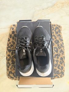 Nike Women Revolution 6 Running Shoes