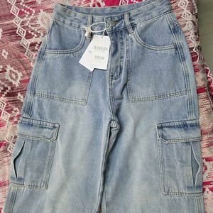 URBANIC Wide Leg Cargo Jeans