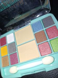 T.Y.A Two Way Cake Compact Combo