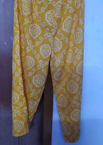 Comfy Red Heart Pattern Pants