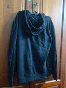 Black Hoodie - Cozy &amp; Stylish